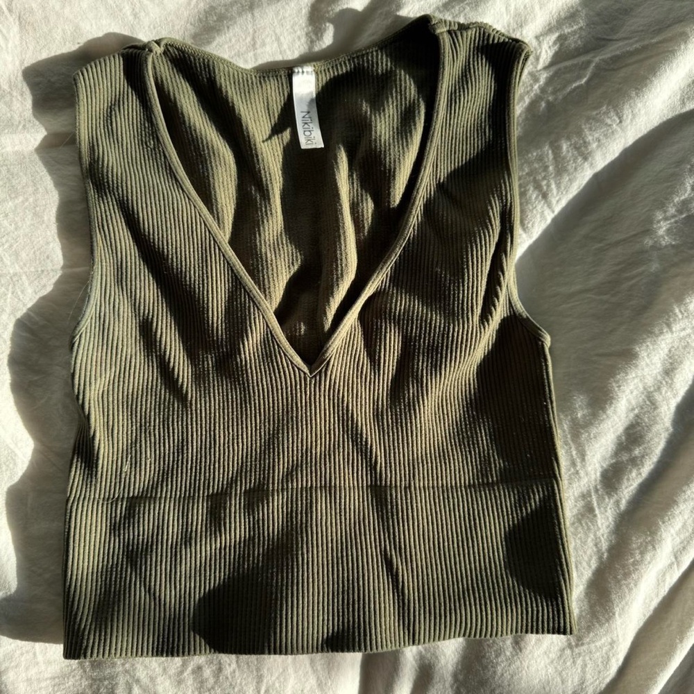 Nikibiki Green Plunge V-Neck Sleeveless Crop Tank Top